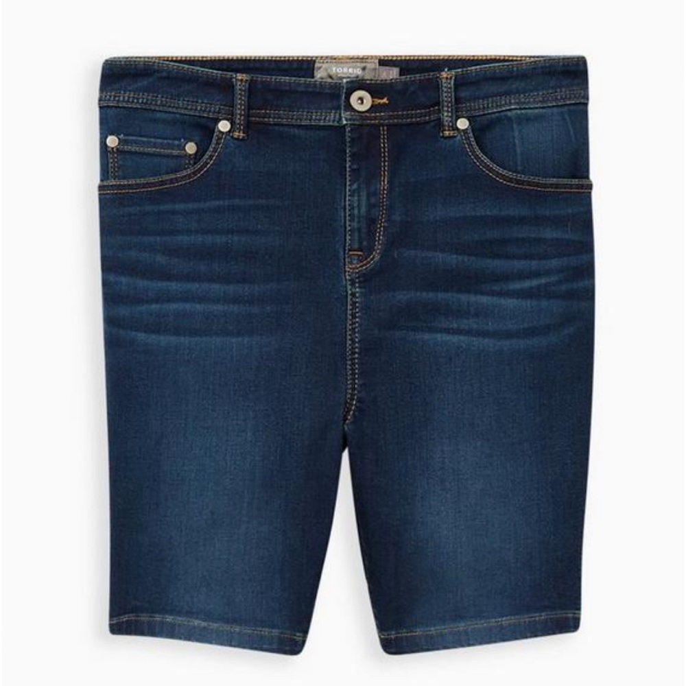 Torrid Midfit Bermuda Short - Super Soft Eco Dark Wash